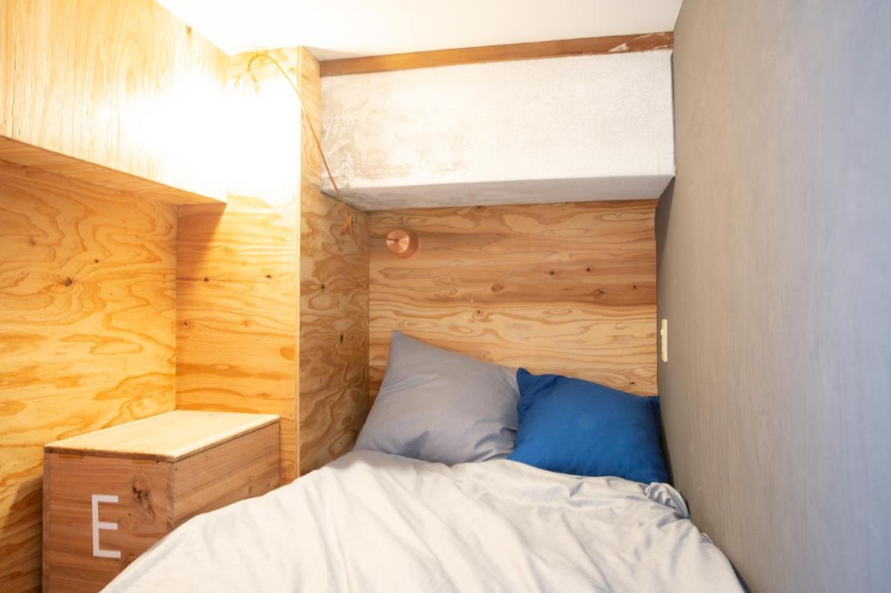 Meedafu'S Yui Hostel And Coffee Йорон Екстер'єр фото